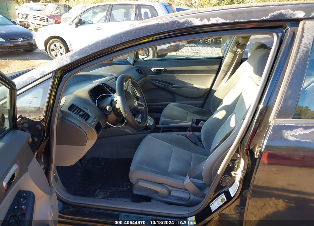 2010 HONDA CIVIC LX VIN: 2HGFA1F5XAH568948