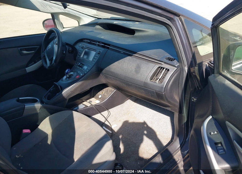 2012 TOYOTA PRIUS TWO VIN: JTDKN3DU3C5473150