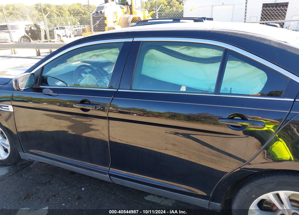 2016 FORD TAURUS SEL VIN: 1FAHP2E82GG104408