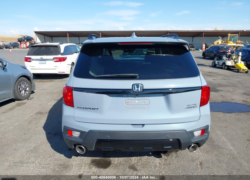 2022 HONDA PASSPORT AWD ELITE VIN: 5FNYF8H06NB007287