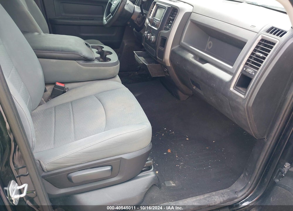 2015 RAM 1500 EXPRESS VIN: 1C6RR6FT2FS505866