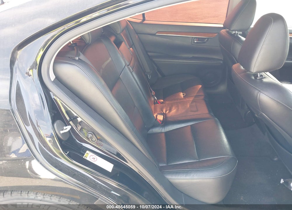 2013 LEXUS ES 300H VIN: JTHBW1GG1D2033047