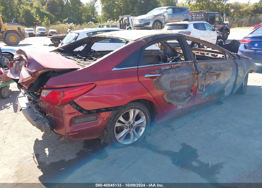 2011 HYUNDAI SONATA LIMITED VIN: 5NPEC4AC6BH139388