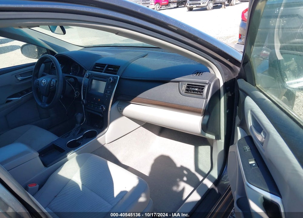 2017 TOYOTA CAMRY LE VIN: 4T1BF1FK4HU802508