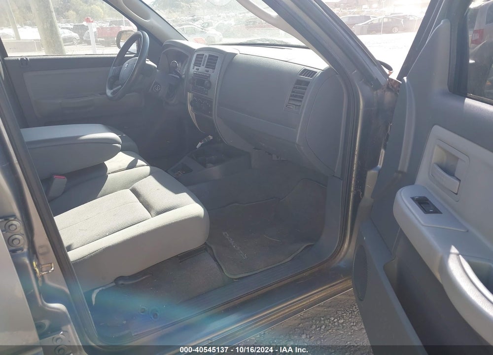 2006 DODGE DAKOTA SLT VIN: 1D7HE48N16S666329