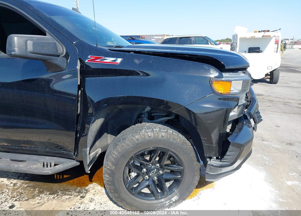 2021 CHEVROLET SILVERADO 1500 4WD SHORT BED CUSTOM TRAIL BOSS VIN: 1GCPYCEF6MZ446001
