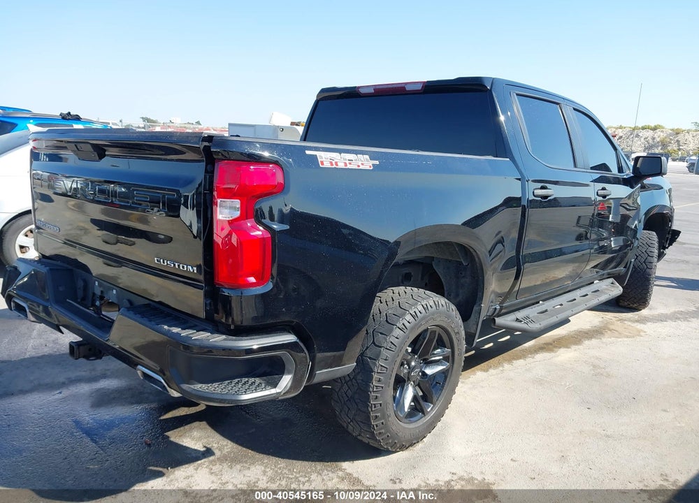 2021 CHEVROLET SILVERADO 1500 4WD SHORT BED CUSTOM TRAIL BOSS VIN: 1GCPYCEF6MZ446001