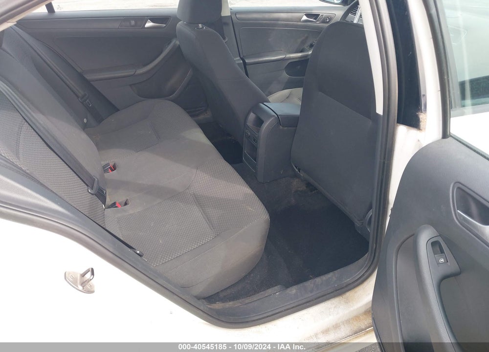 2013 VOLKSWAGEN JETTA 2.0L S VIN: 3VW1K7AJ0DM281103