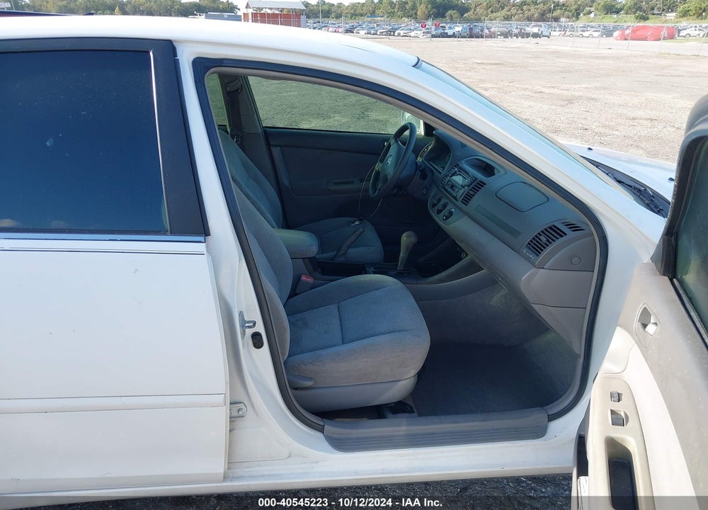 2004 TOYOTA CAMRY LE VIN: 4T1BE32K84U346494