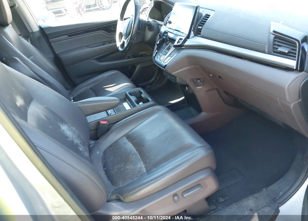 2018 HONDA ODYSSEY ELITE VIN: 5FNRL6H93JB051130