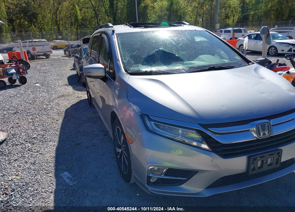 2018 HONDA ODYSSEY ELITE VIN: 5FNRL6H93JB051130