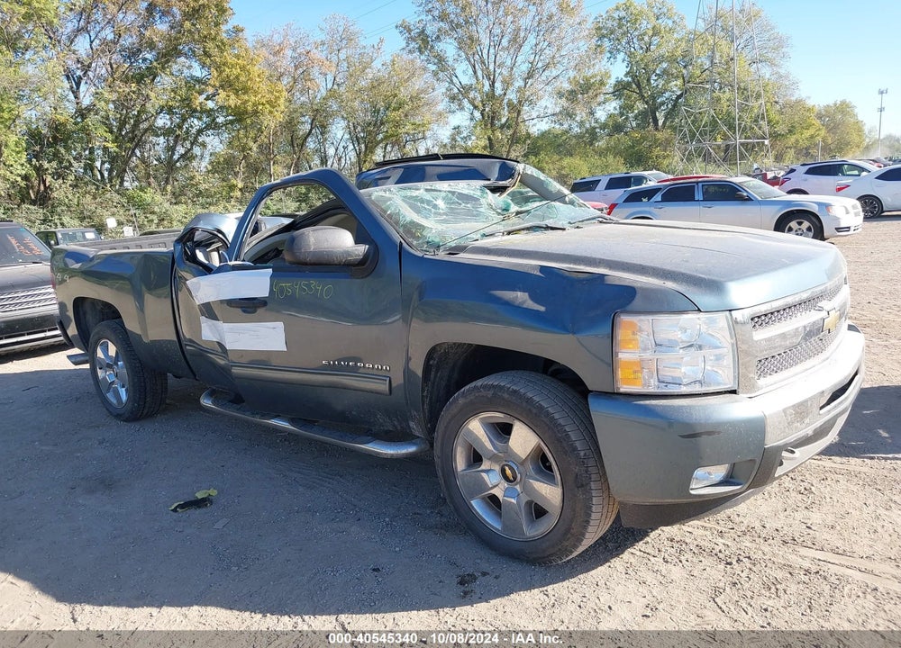 2011 CHEVROLET SILVERADO 1500 LT VIN: 1GCRKSE39BZ263862