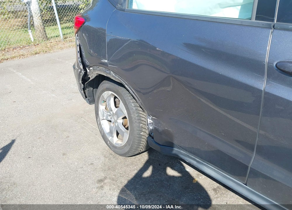 2018 HONDA HR-V LX VIN: 3CZRU6H39JG719624