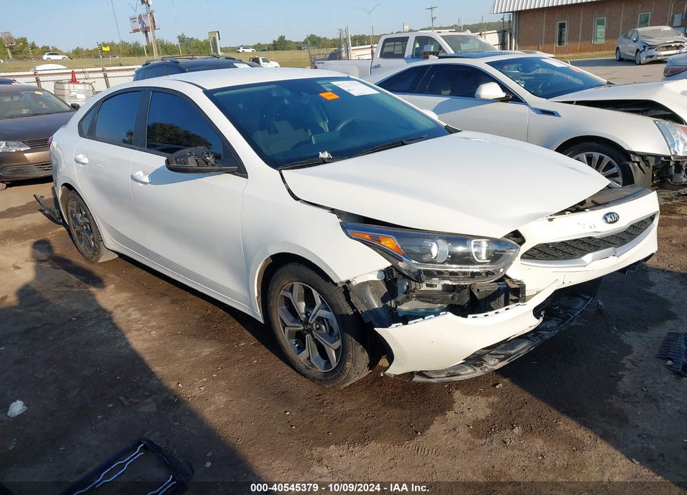 2021 KIA FORTE LXS VIN: 3KPF24AD8ME395006