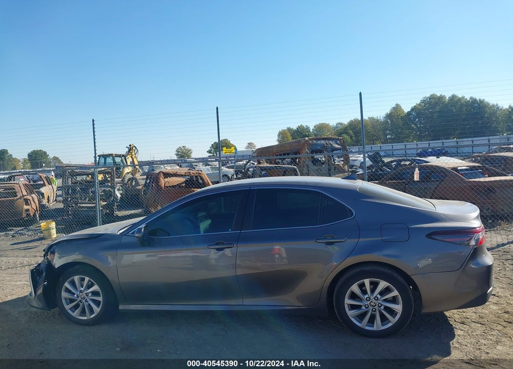 2021 TOYOTA CAMRY LE VIN: 4T1C11AK3MU568933