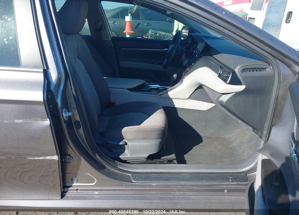 2021 TOYOTA CAMRY LE VIN: 4T1C11AK3MU568933