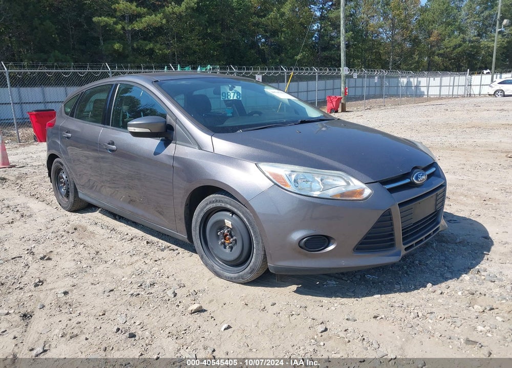 2014 FORD FOCUS SE VIN: 1FADP3K27EL399840