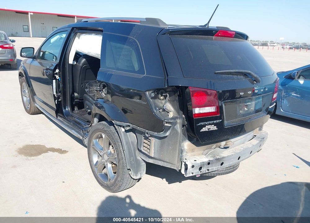 2017 DODGE JOURNEY CROSSROAD PLUS VIN: 3C4PDCGB7HT702360