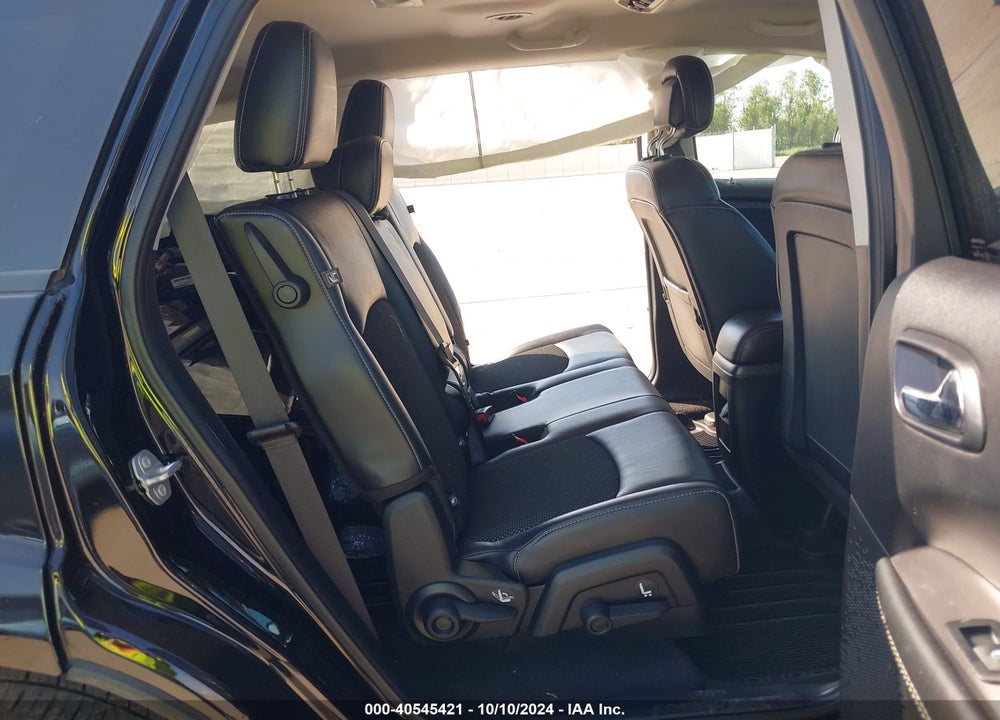 2017 DODGE JOURNEY CROSSROAD PLUS VIN: 3C4PDCGB7HT702360