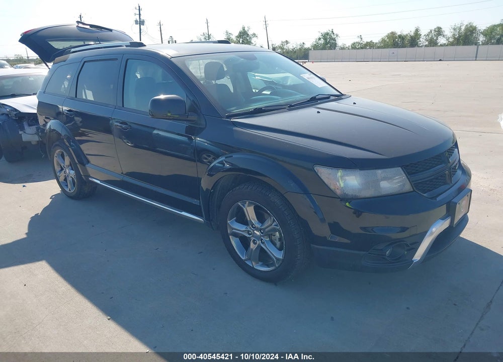 2017 DODGE JOURNEY CROSSROAD PLUS VIN: 3C4PDCGB7HT702360