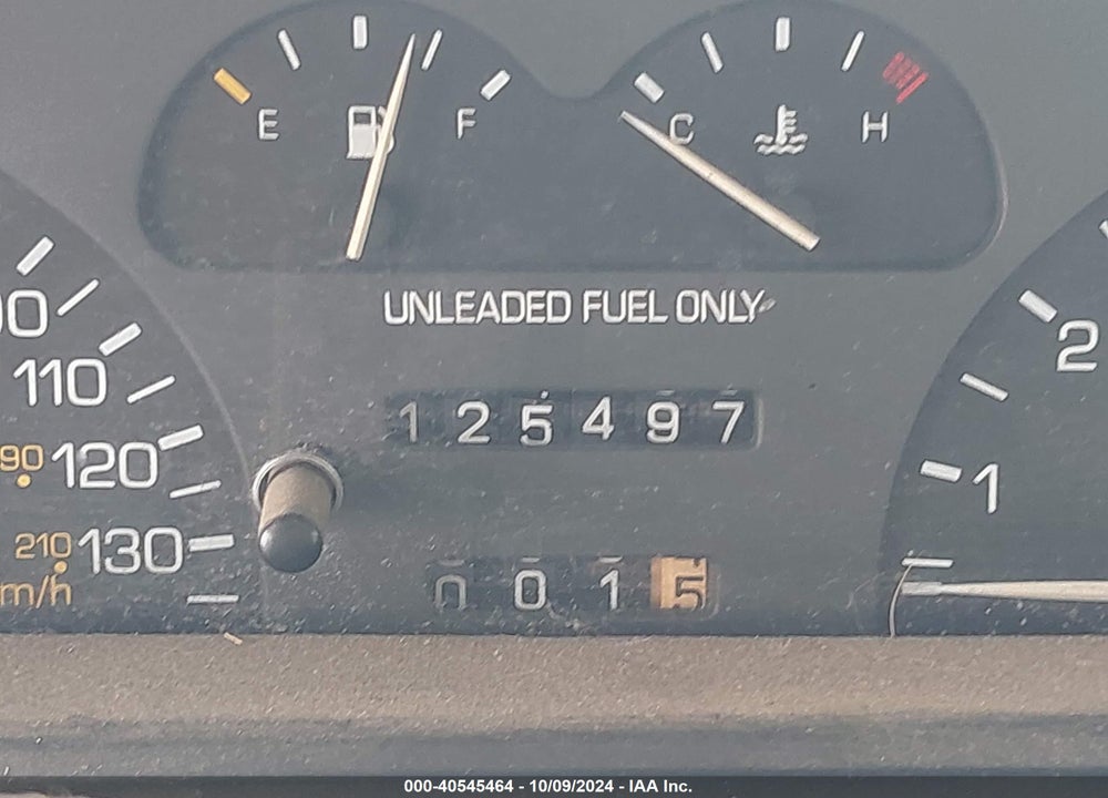 1994 SATURN SL1 VIN: 1G8ZG5597RZ289095
