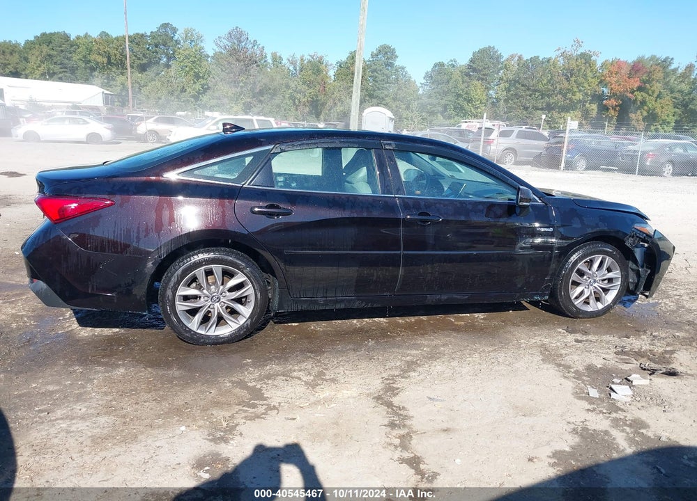 2019 TOYOTA AVALON HYBRID XLE VIN: 4T1B21FB1KU005605