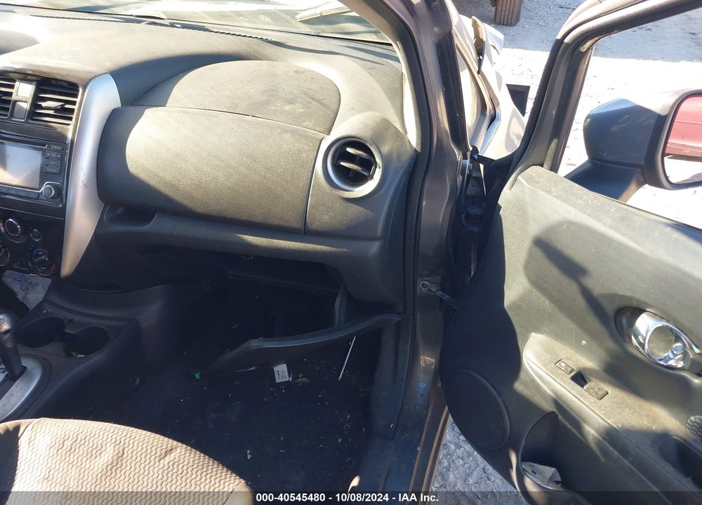 2016 NISSAN VERSA NOTE SV VIN: 3N1CE2CP4GL363081