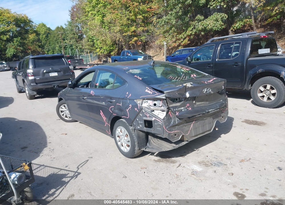 2018 HYUNDAI ELANTRA SE VIN: 5NPD74LF5JH387119