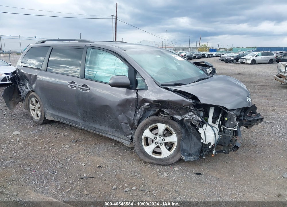2016 TOYOTA SIENNA LE 8 PASSENGER VIN: 5TDKK3DC9GS734930