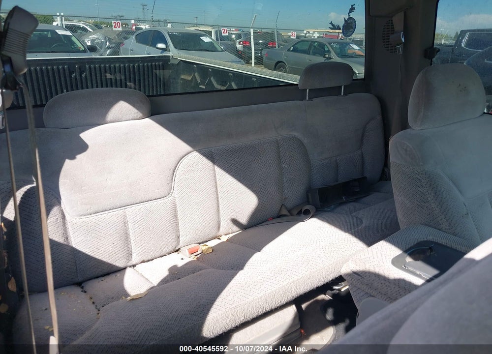 1996 GMC SIERRA K1500 VIN: 2GTEK19R3T1562667