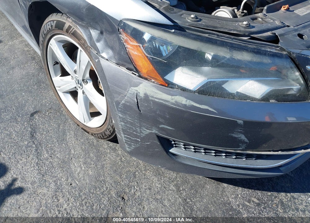 2013 VOLKSWAGEN PASSAT 2.5L SE VIN: 1VWBP7A35DC042574