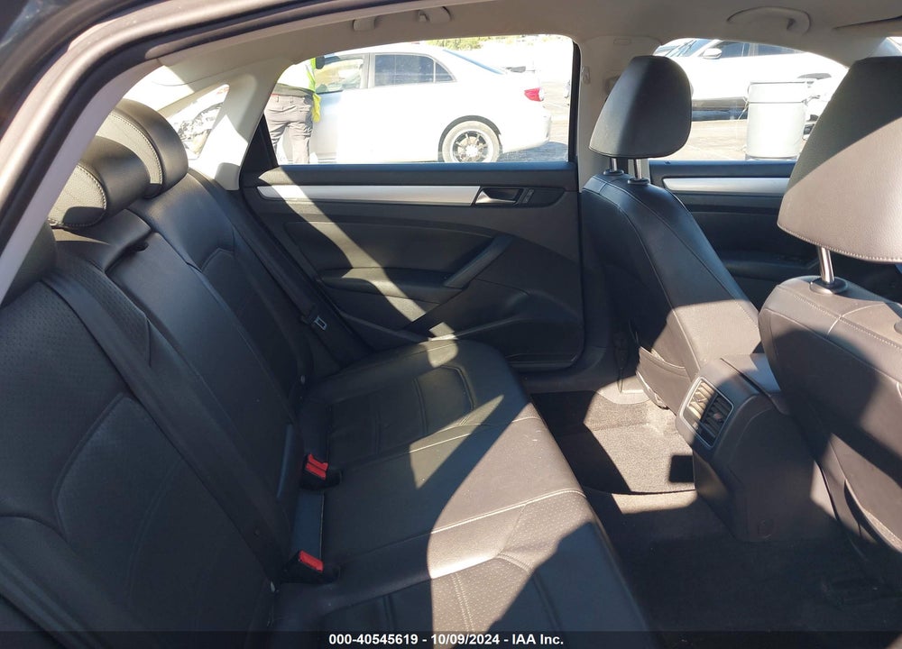 2013 VOLKSWAGEN PASSAT 2.5L SE VIN: 1VWBP7A35DC042574