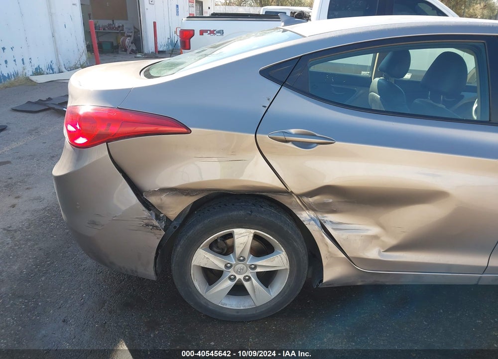 2012 HYUNDAI ELANTRA GLS VIN: 5NPDH4AE1CH147494