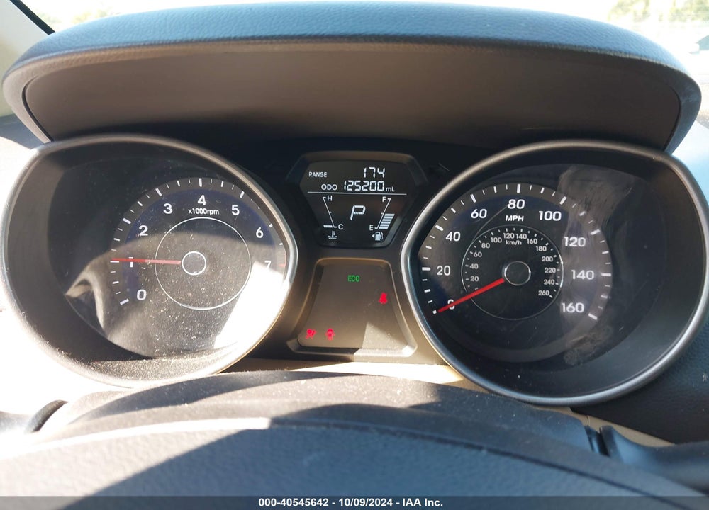 2012 HYUNDAI ELANTRA GLS VIN: 5NPDH4AE1CH147494