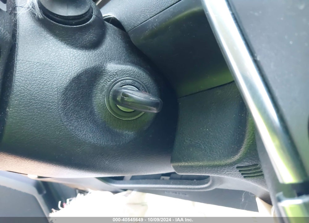 2016 TOYOTA CAMRY SE VIN: 4T1BF1FK4GU573424
