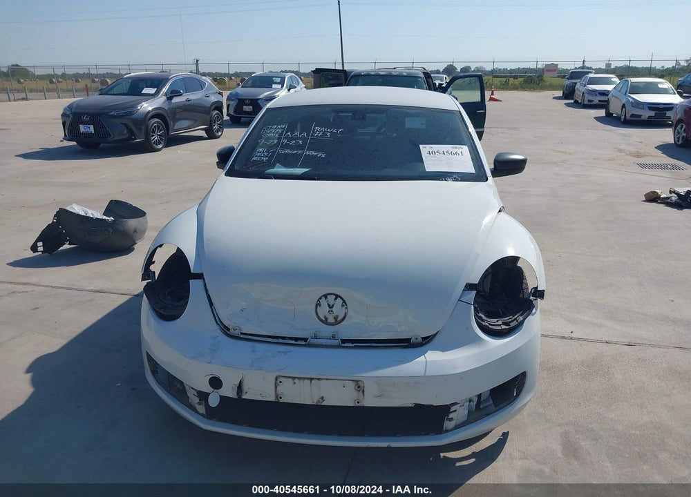 2016 VOLKSWAGEN BEETLE 1.8T S VIN: 3VWF17AT3GM627823