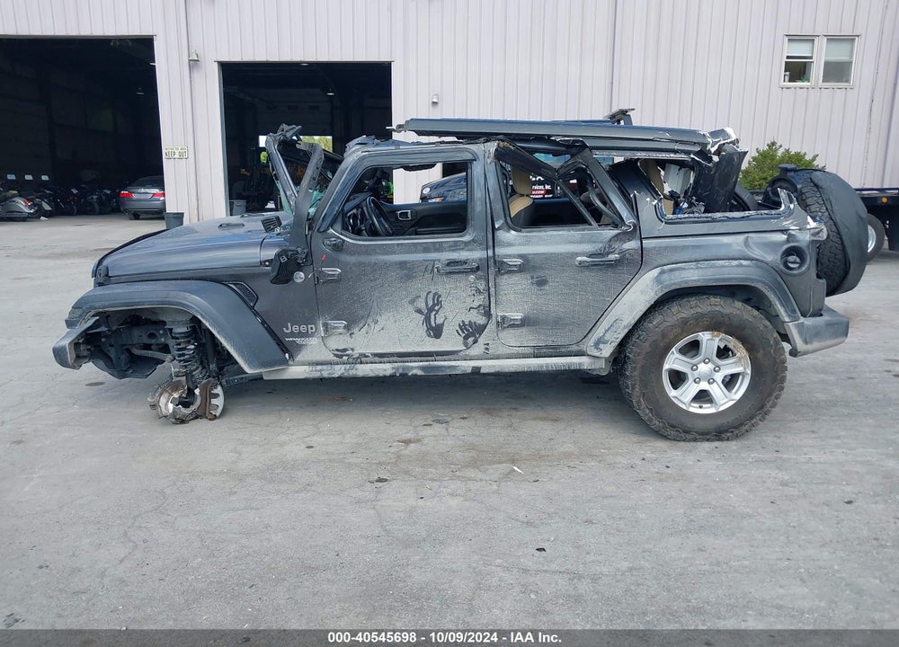 2019 JEEP WRANGLER UNLIMITED SPORT S 4X4 VIN: 1C4HJXDG4KW525353