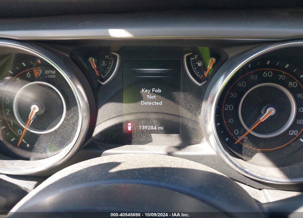2019 JEEP WRANGLER UNLIMITED SPORT S 4X4 VIN: 1C4HJXDG4KW525353