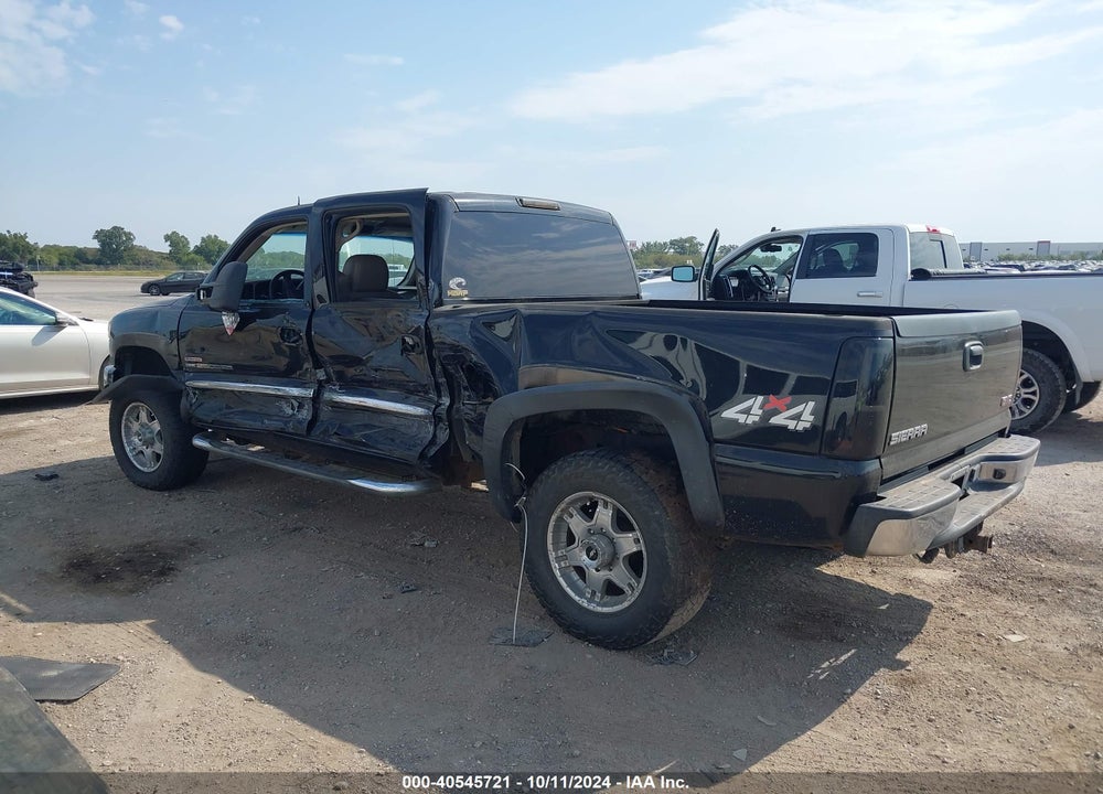 2005 GMC SIERRA 2500HD SLT VIN: 1GTHK23275F859452