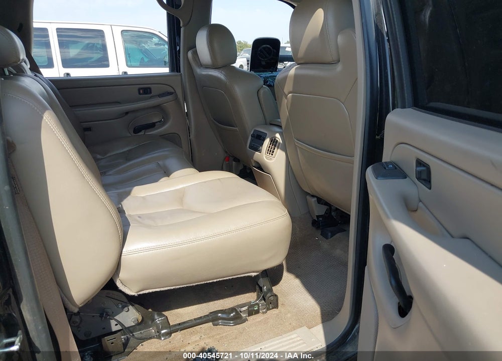2005 GMC SIERRA 2500HD SLT VIN: 1GTHK23275F859452