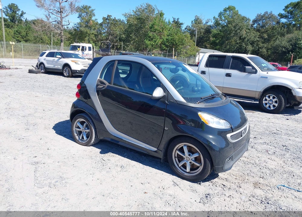 2013 SMART FORTWO PASSION/PURE VIN: WMEEJ3BA9DK586817