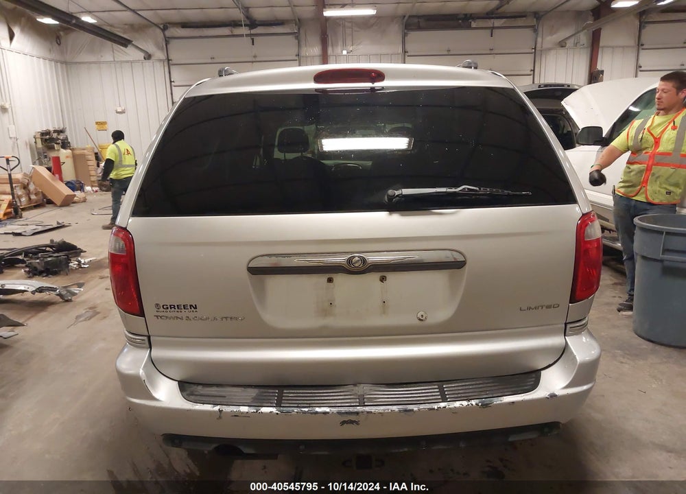 2005 CHRYSLER TOWN & COUNTRY LIMITED VIN: 2C8GP64L95R164361