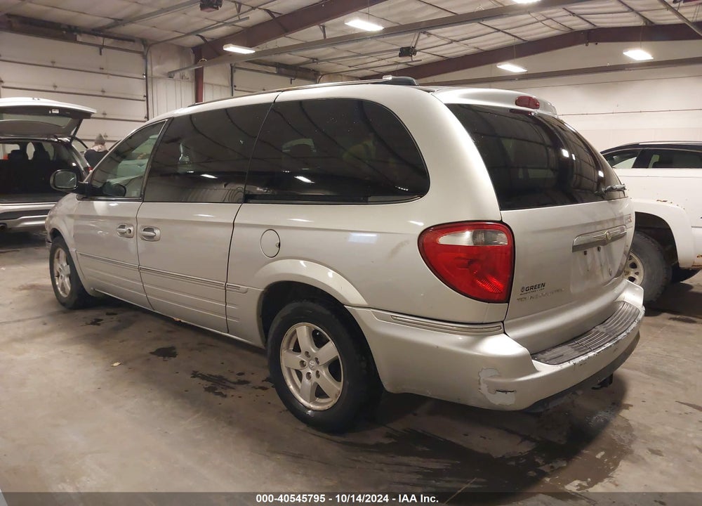 2005 CHRYSLER TOWN & COUNTRY LIMITED VIN: 2C8GP64L95R164361