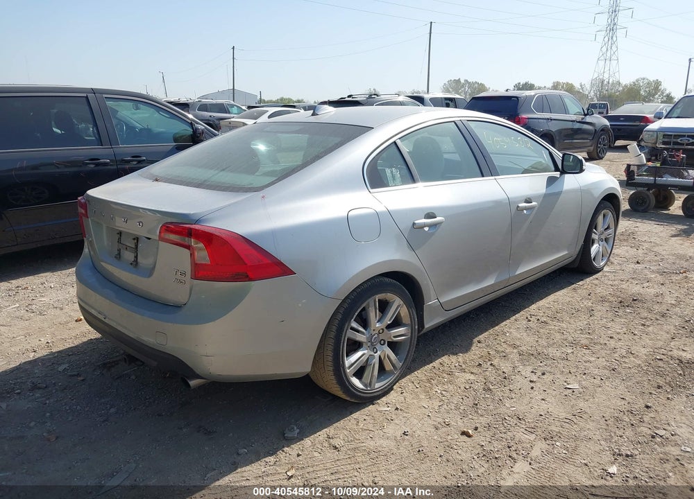 2012 VOLVO S60 T6 VIN: YV1902FH2C2110051