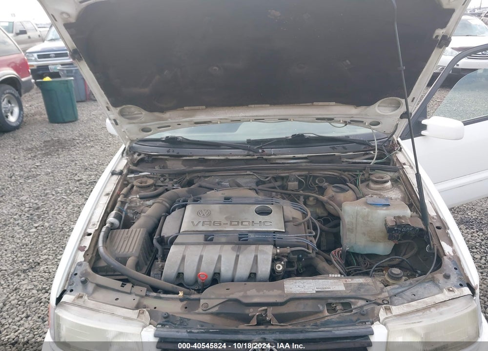 1995 VOLKSWAGEN PASSAT GLX VIN: WVWEE83A2SE071068