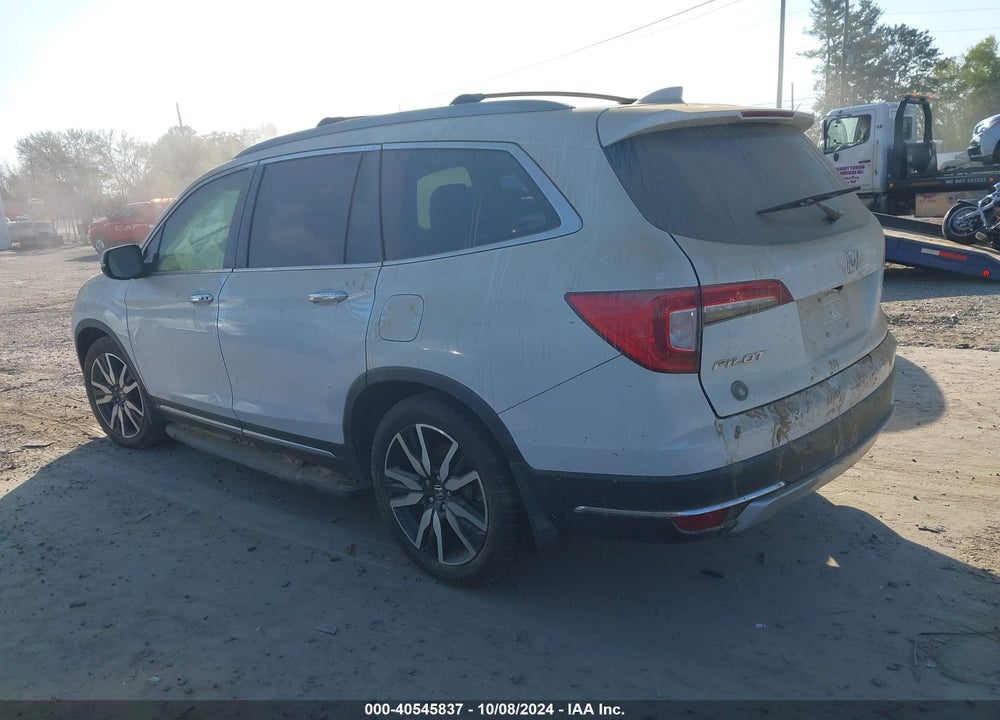 2021 HONDA PILOT AWD TOURING 7 PASSENGER VIN: 5FNYF6H68MB051881