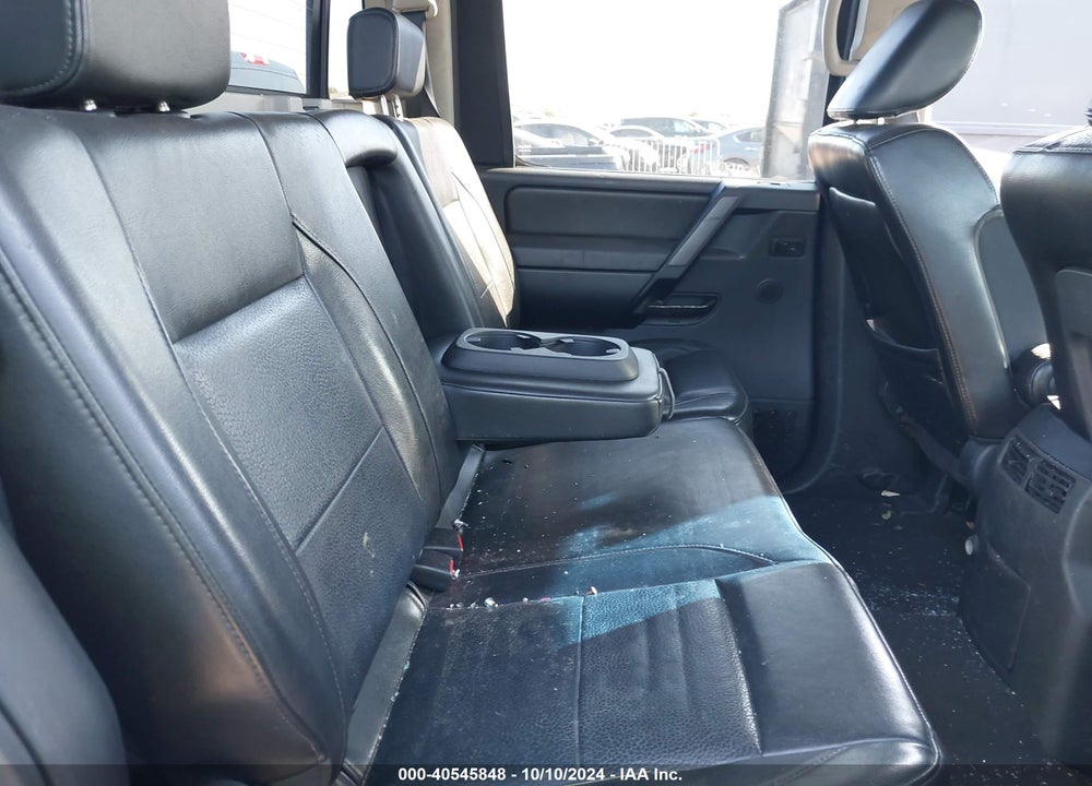 2011 NISSAN TITAN SL VIN: 1N6BA0ED8BN303418