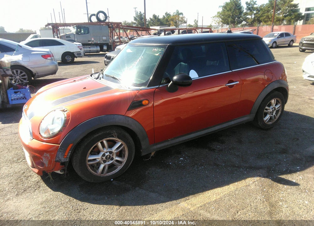 2013 MINI HARDTOP COOPER VIN: WMWSU3C5XDT677743