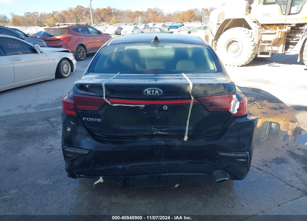 2019 KIA FORTE LXS VIN: 3KPF24AD1KE059341
