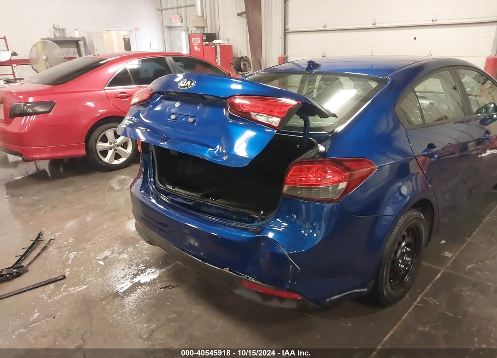 2017 KIA FORTE LX VIN: 3KPFK4A74HE122404
